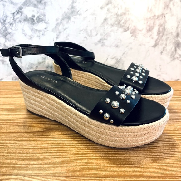 Marc Fisher Platform Espadrille Sandals Faux Leather Studs Size 8.5 - Picture 1 of 7